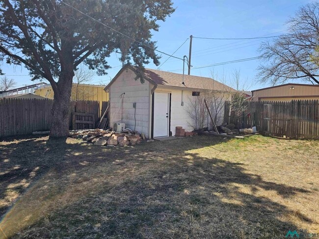 Building Photo - 2808 Ross St