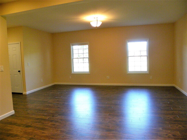 Building Photo - 23 Guideboard Rd