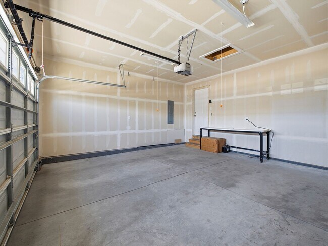 Building Photo - Modern Cheyenne Convenience | 3 Bed Home with Bonus Living Space Near Downtown & I-25