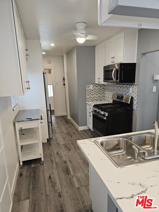 Building Photo - 2059 W 29th St