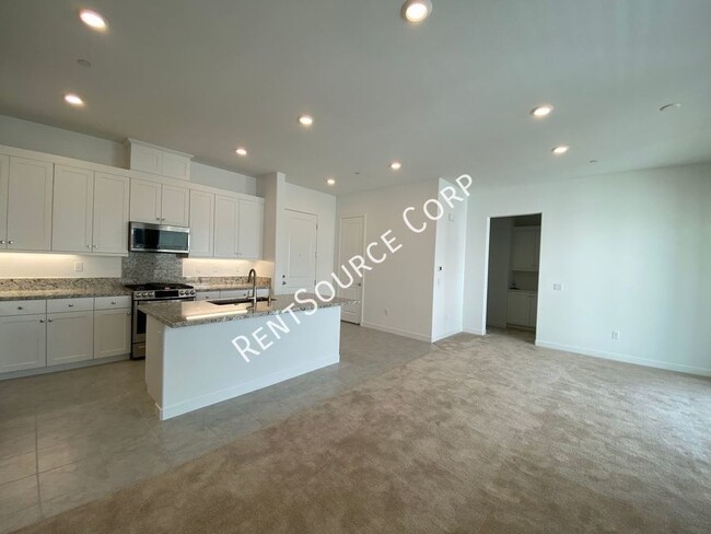 Building Photo - 3 Bedroom, 2022 New Construction Flat w/ S...