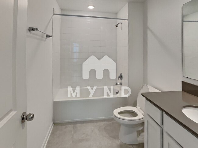 Building Photo - 1115 Peach Creek Dr