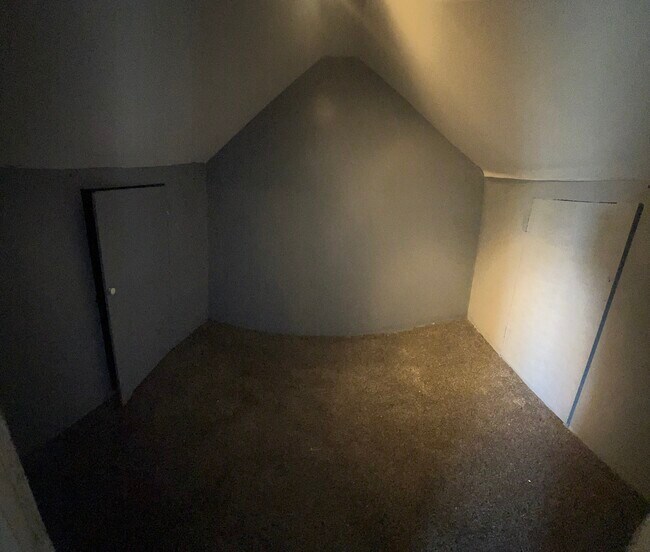MASTER CLOSET #2 - 2629 Diehn Ave