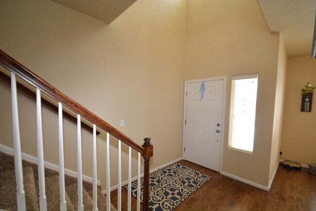 Building Photo - Beautiful 2-story home in D-49 available to move in on 05/01/2026! The owner allows 1 dog up to 7...