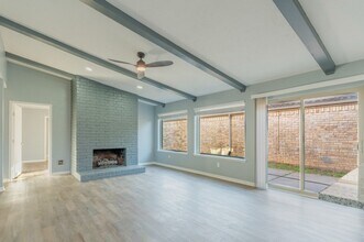 Building Photo - 11803 Brook Meadows Ln