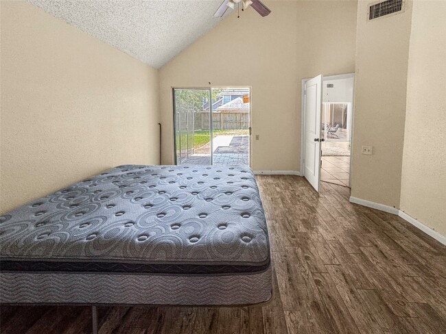 Building Photo - 4703 Cashel Glen Dr