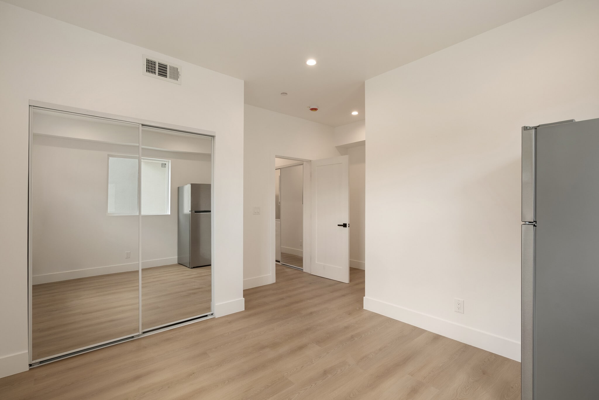 Building Photo - 2843 Folsom St