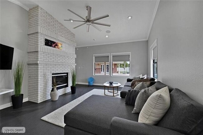 Building Photo - 9 Quail Run Rd