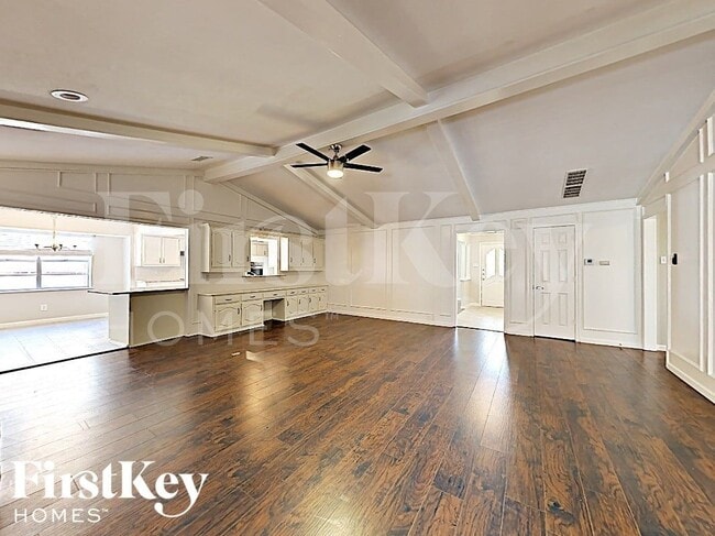 Building Photo - 3413 Valley View Ln