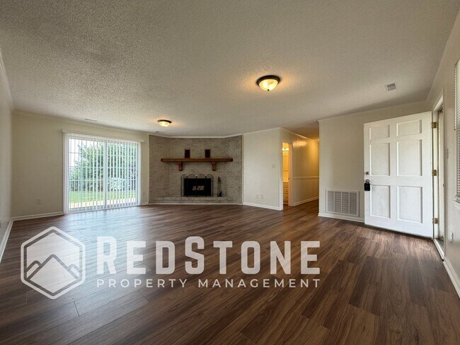 Building Photo - 3138 Whitesell Dr