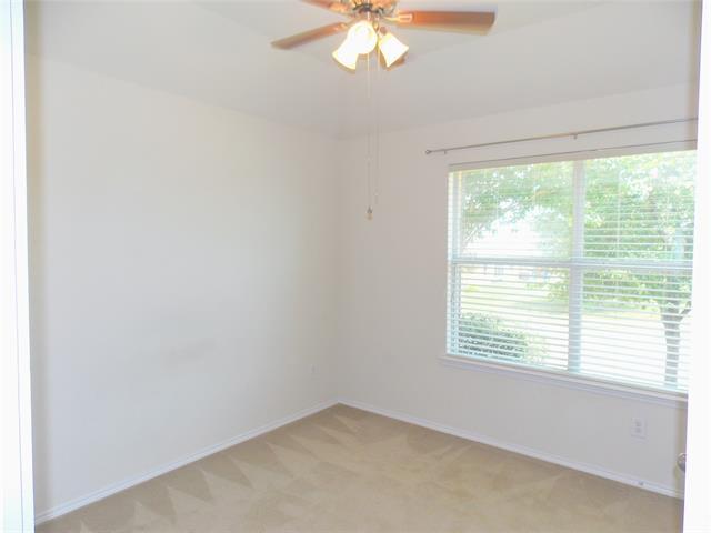 Building Photo - 213 Cliffbrook Dr