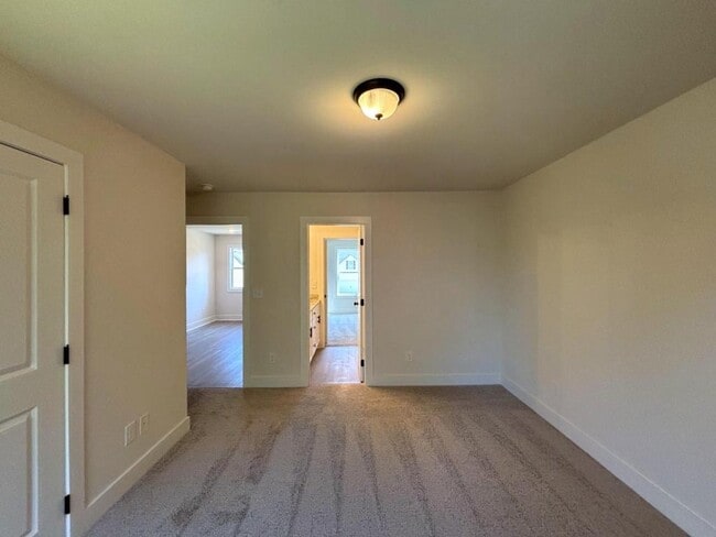 Building Photo - 4526 Highland Gate Pkwy