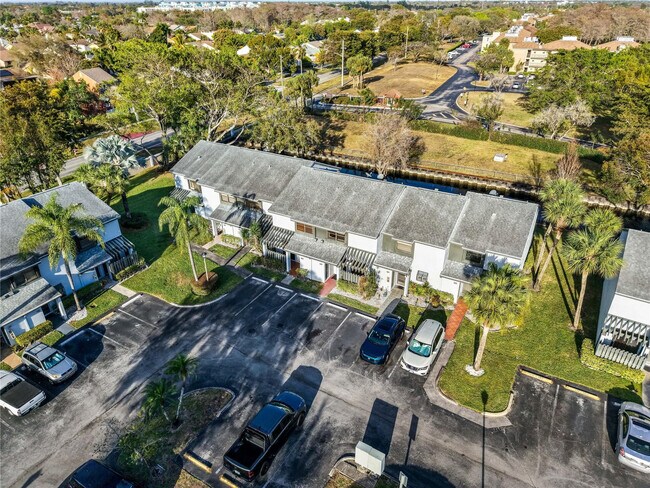 Building Photo - 4979 NW 82nd Ave