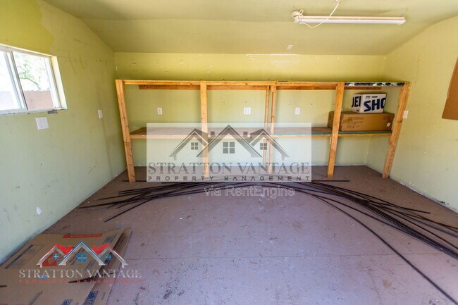 Building Photo - 39614 N 7th St