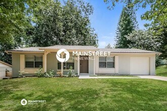 Building Photo - 3 Bedroom Pet-Friendly Home in OCOEE, FL with Main Street Renewal