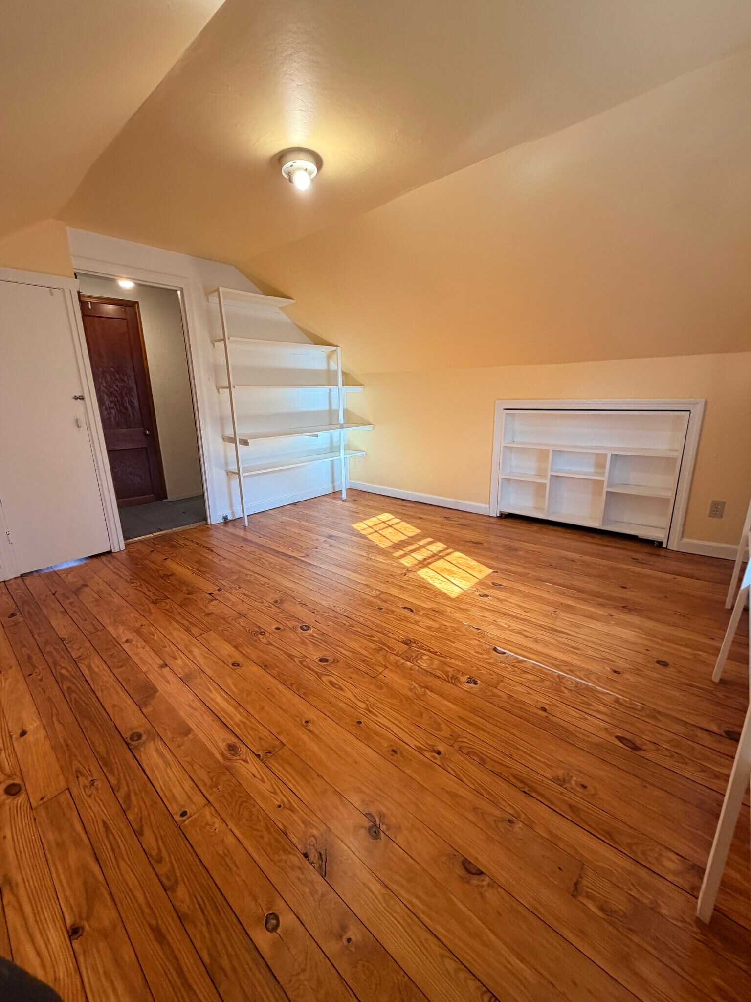 Building Photo - 8402 Flower Ave