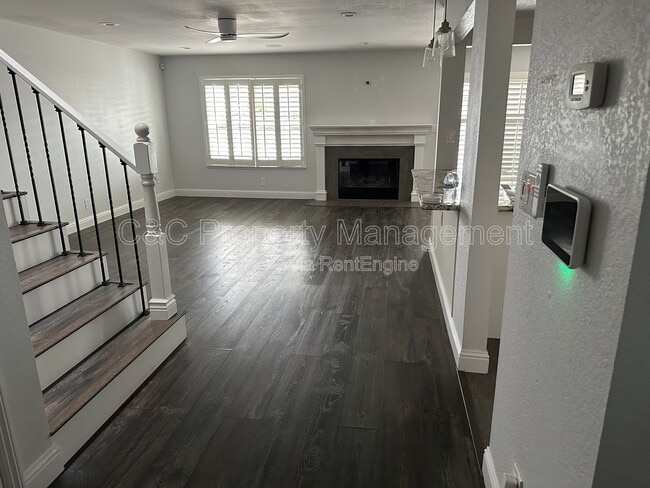 Building Photo - 180 Pelican Loop