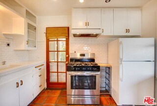 Building Photo - 2454 7th St