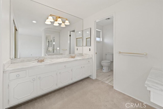 Building Photo - 19100 Castlebay Ln