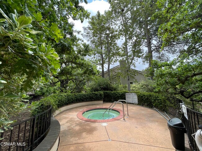 Building Photo - 1067 Terrace Hill Cir