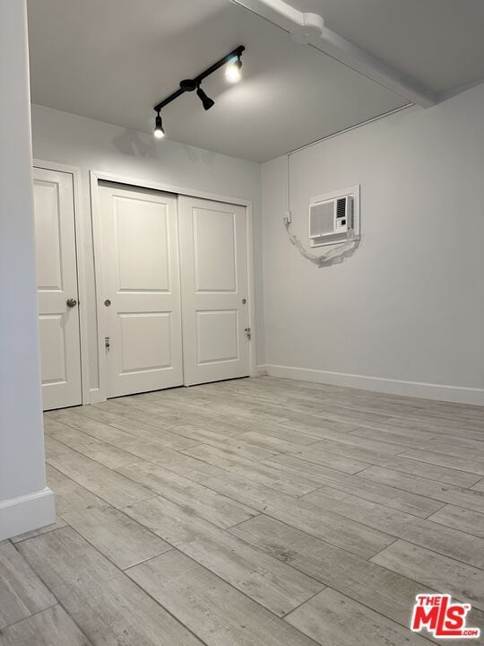 Building Photo - 3823 Broadlawn Dr