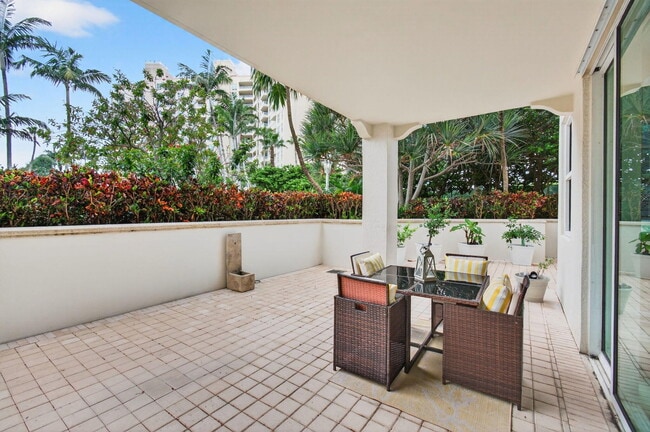 Building Photo - 3700 S Ocean Blvd