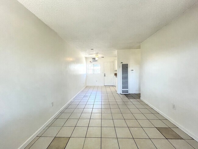 Building Photo - 1594 Sepulveda Ave