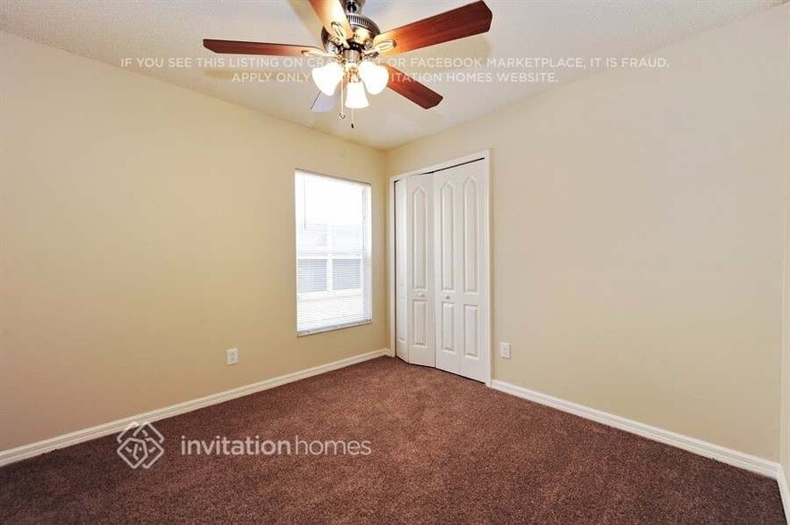 Building Photo - 9403 Posen Pl