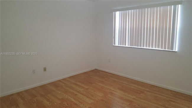 Building Photo - 11860 SW 92nd Ln