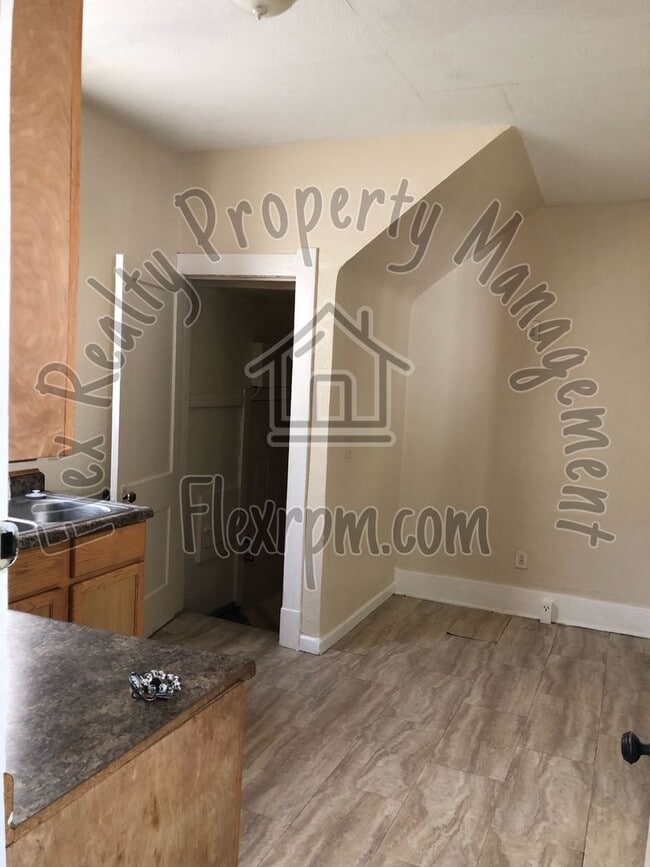 Building Photo - ***NEW ON THE MARKET....DRIVE BY TO CHECK ...