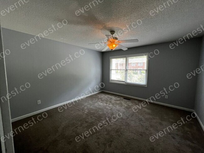 Building Photo - 5212 Falling Creek Ln