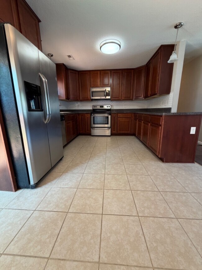 Building Photo - 3561 Orange St