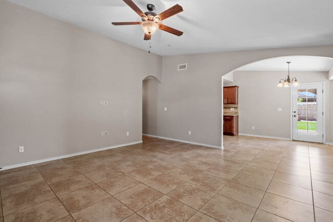 Building Photo - 7000 Long Meadow Dr