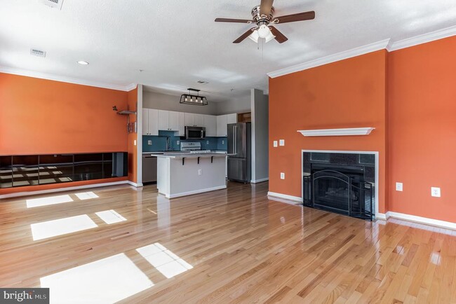 Building Photo - 11343 Aristotle Dr