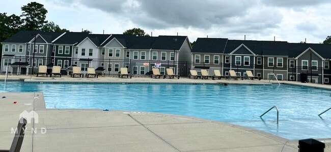 Building Photo - 395 Jorpaul Dr