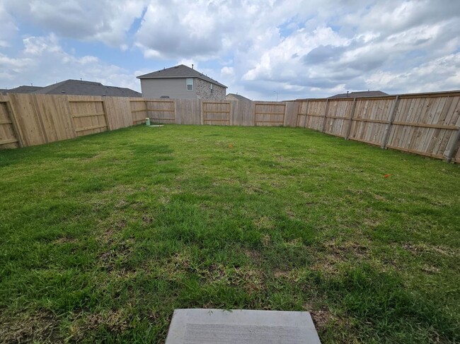 Building Photo - 26706 Dalmatian Bellflower Dr