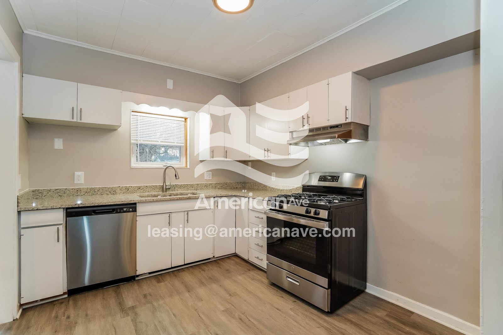 Building Photo - 3606 Leybourn Ave