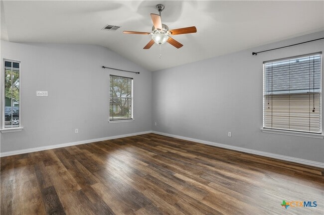 Building Photo - 4492 Mather