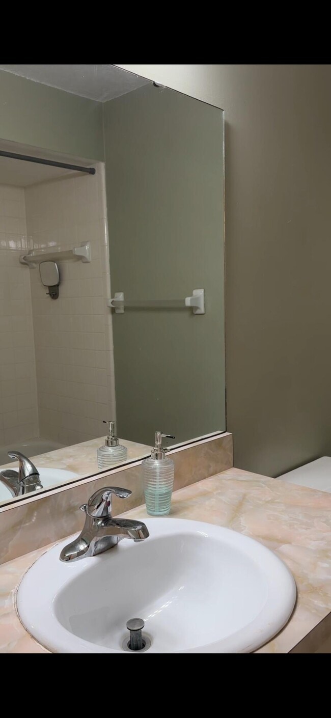 Building Photo - 3420 Harrow Ln