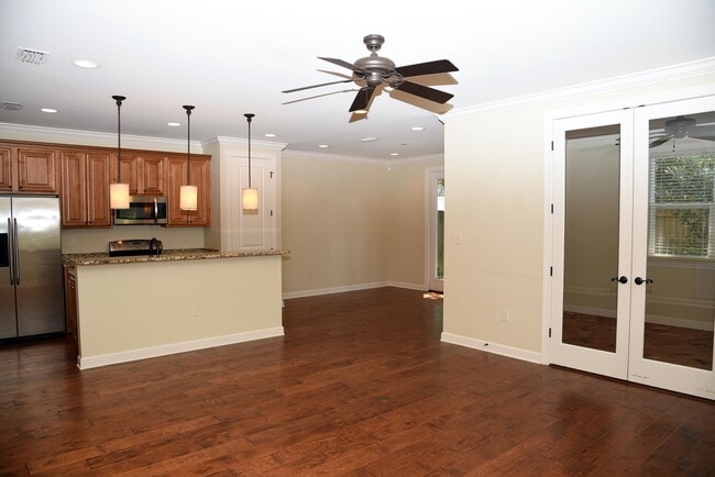 Building Photo - 4256 Skipjack Cove