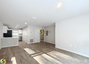Building Photo - 9011 N Travis Dr