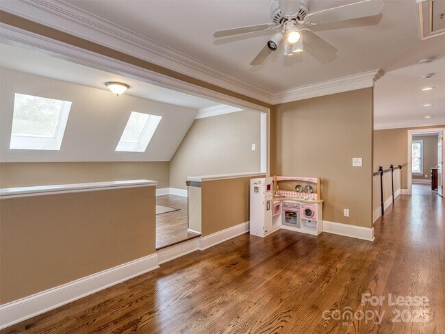 Building Photo - 4104 Shepherdleas Ln