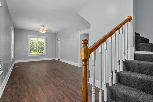 Building Photo - 3815 Wyoming St