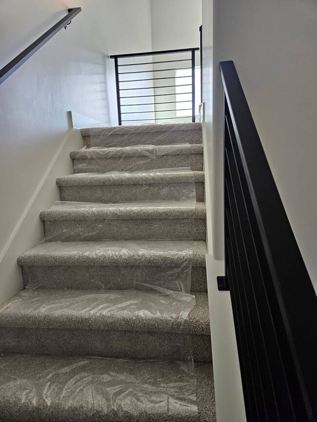 Building Photo - 1029 W Coral Charm Wy