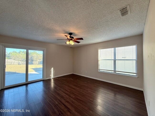 Building Photo - 3785 Union Pacific Dr E