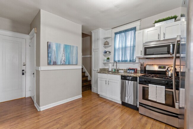 Building Photo - 1135 S Kingshighway Blvd