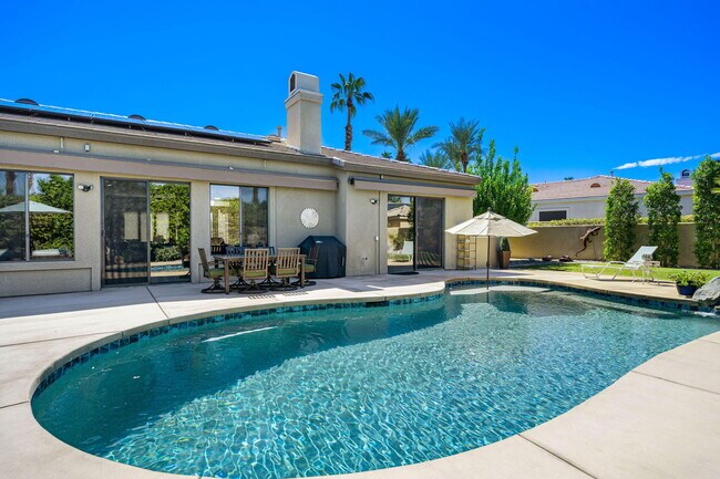 Building Photo - 75840 Sarazen Way