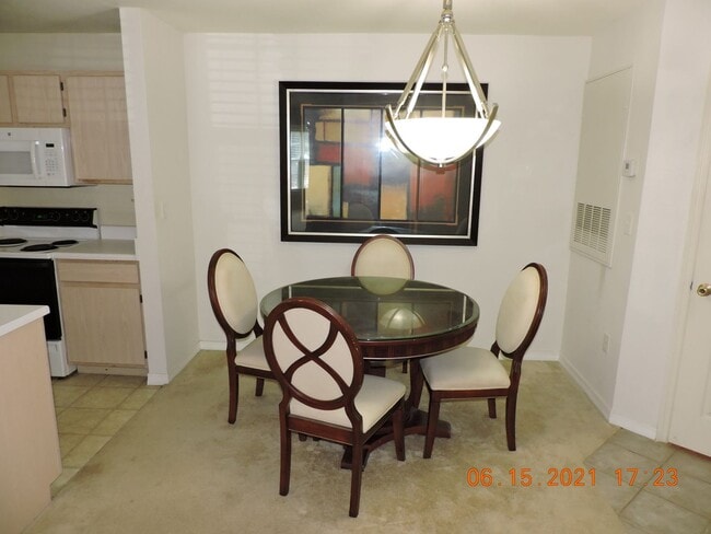 Building Photo - 1BD/1BA FURNISHED CONDO at CYPRESS FAIRWAYS