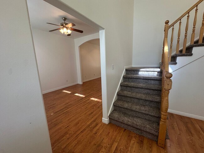 Building Photo - Freshly Painted, New Carpet Throughout - Home For Rent In Springville!!!