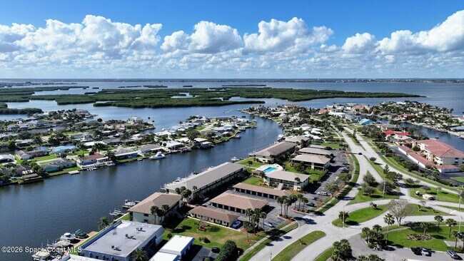 Building Photo - 325 S Banana River Blvd